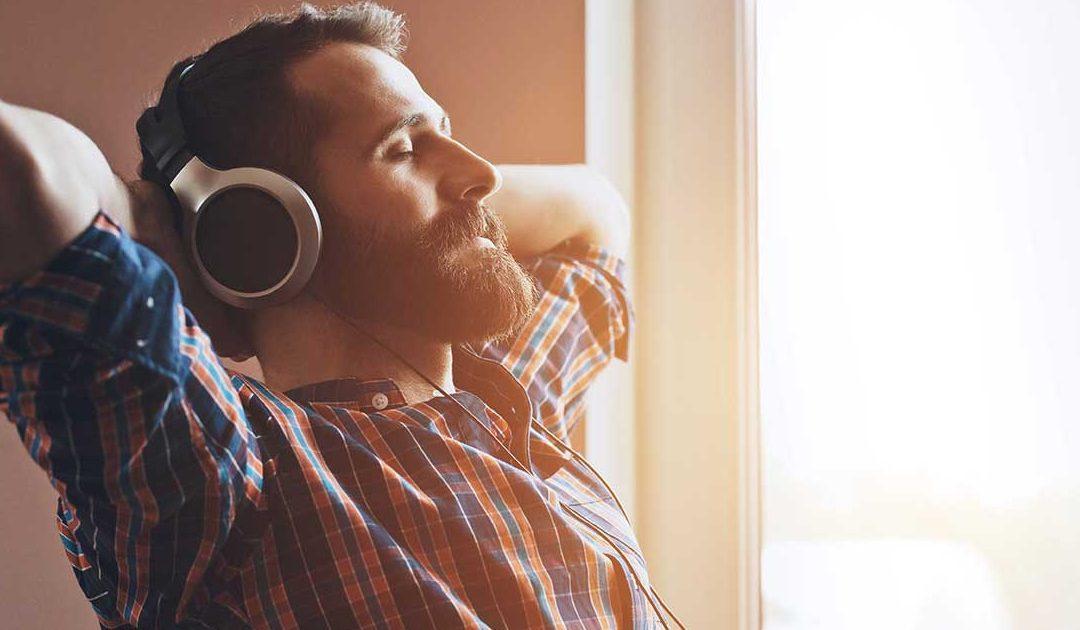 5 beneficios notables de escuchar música que tienen un impacto positivo en tu salud